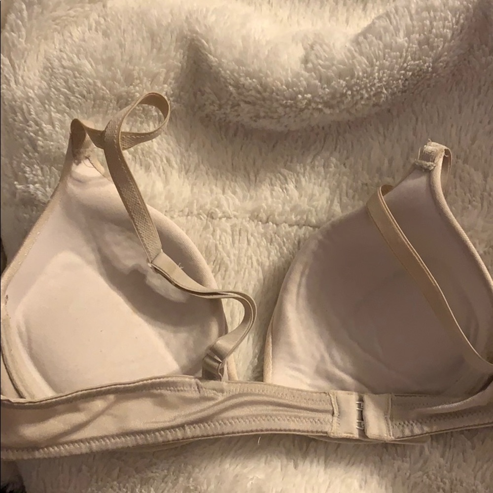 bra - Picture 2 of 2